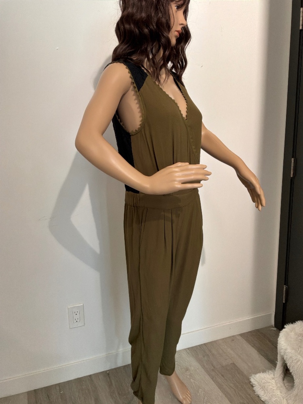 Anthropologie Leifsdottir Sani Olive Green Black Lace Jumpsuit Size 10